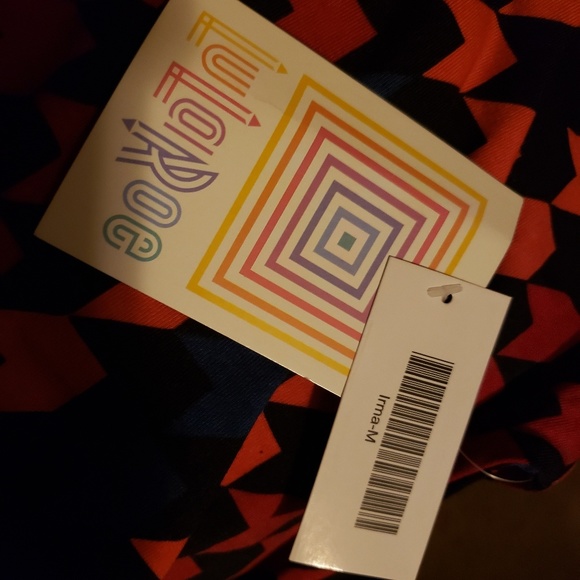 New! With tags LuLaRoe women's shirt - Picture 3 of 4